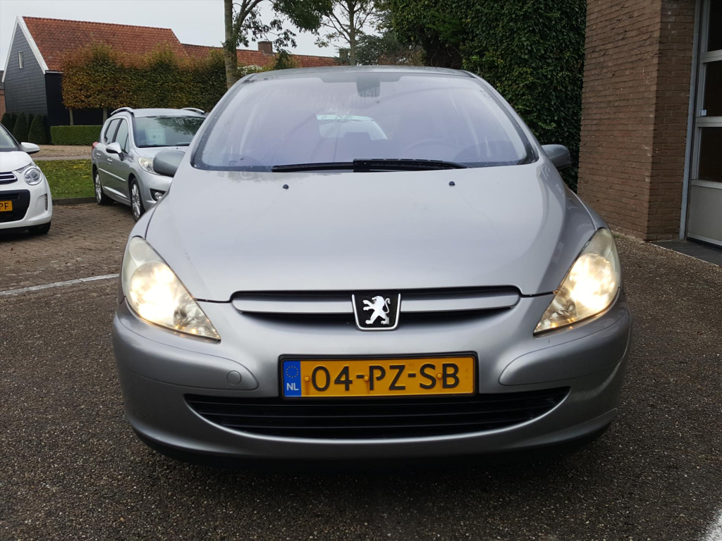 Peugeot 307