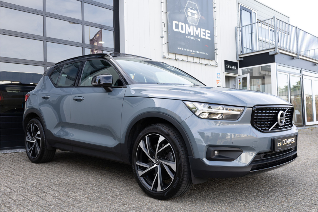 Volvo XC40