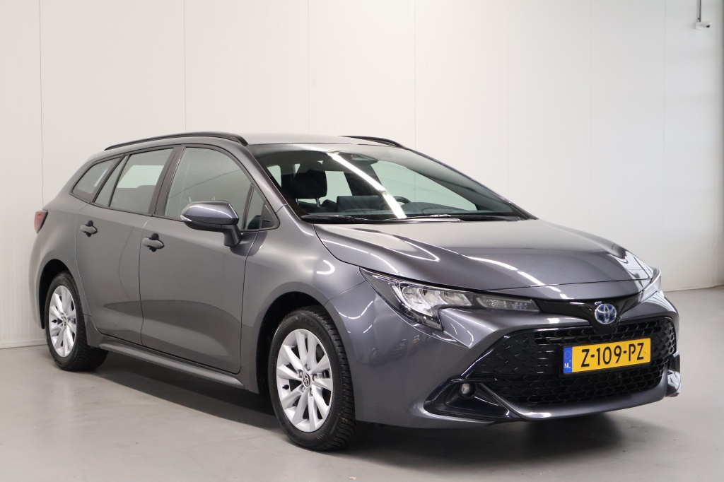 Toyota Corolla Touring Sports