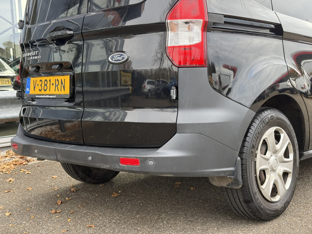Ford Transit Courier