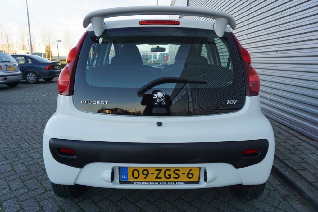 Peugeot 107