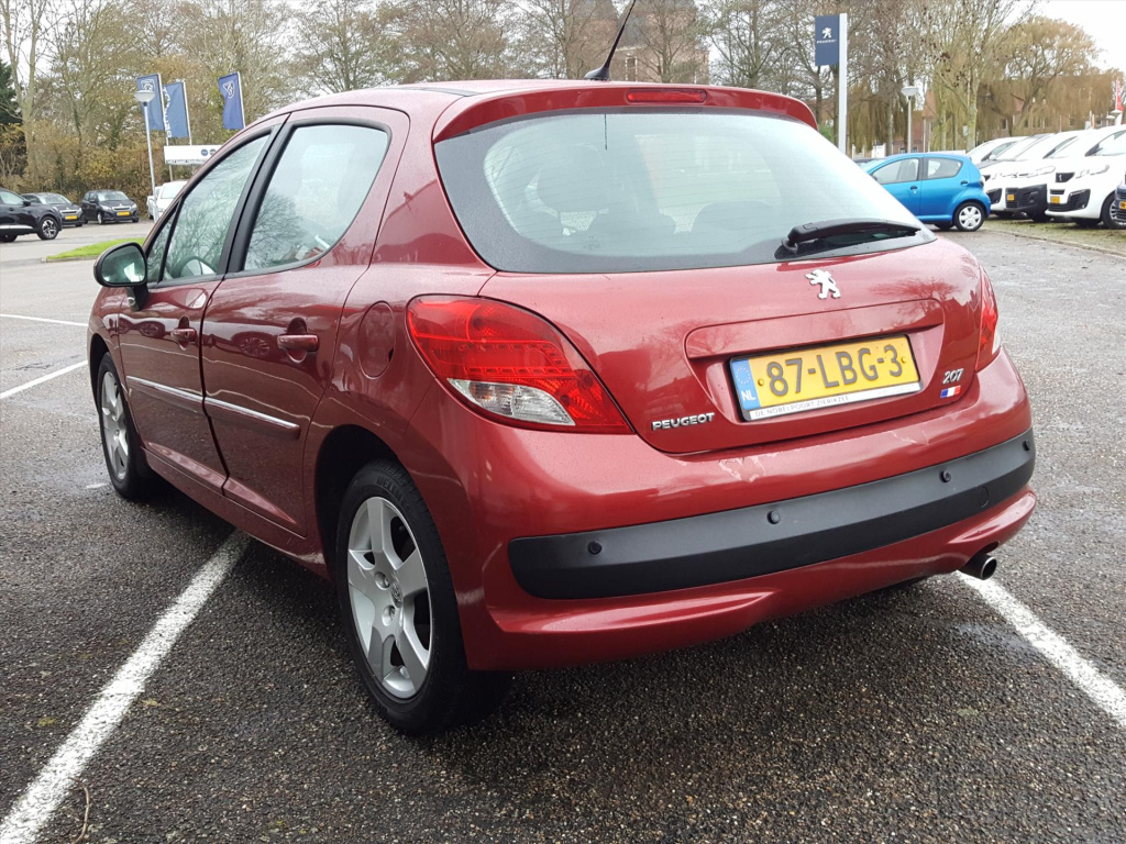 Peugeot 207