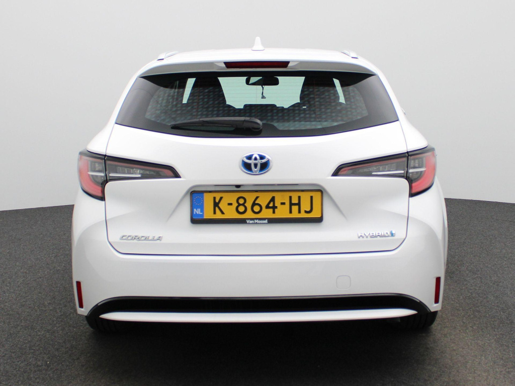 Toyota Corolla Touring Sports