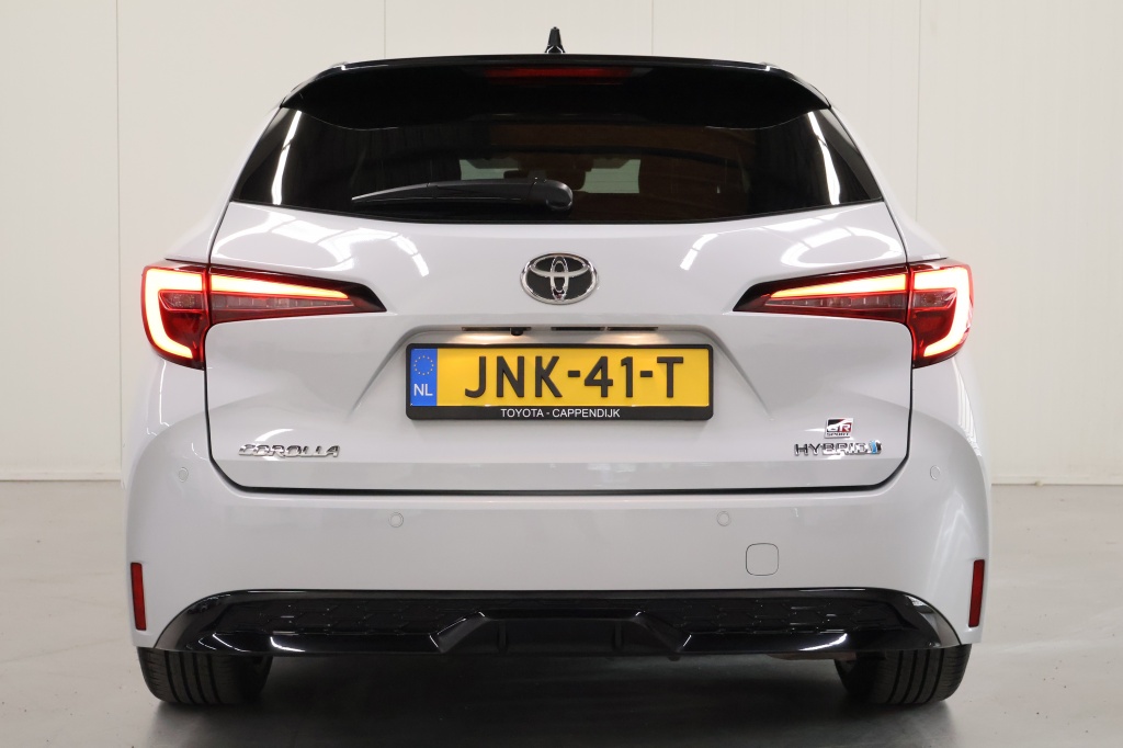 Toyota Corolla Touring Sports