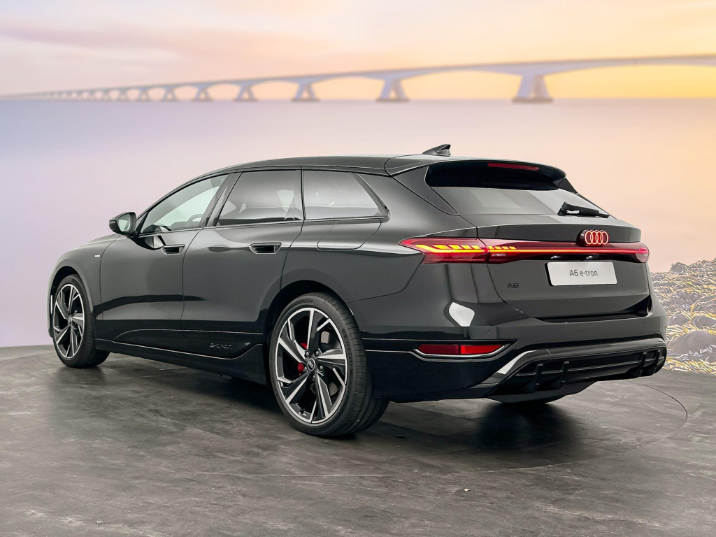 Audi A6 Avant E-tron