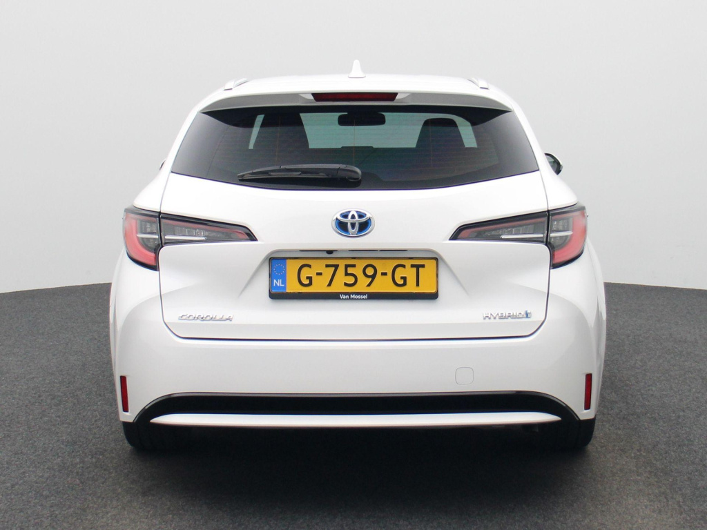 Toyota Corolla Touring Sports