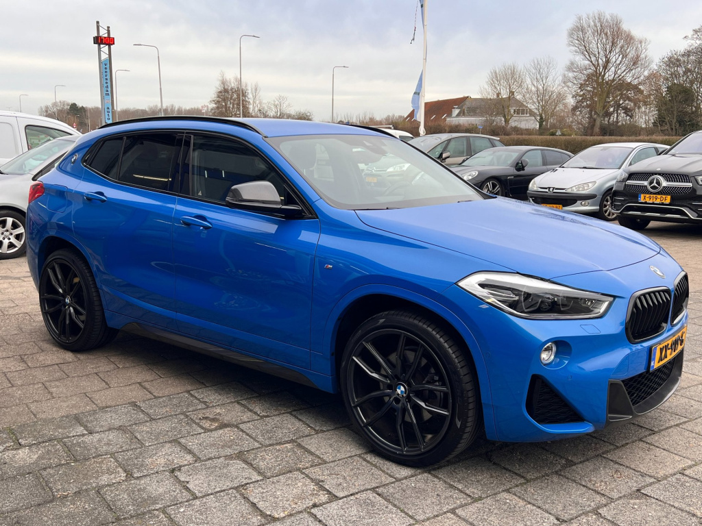 BMW X2