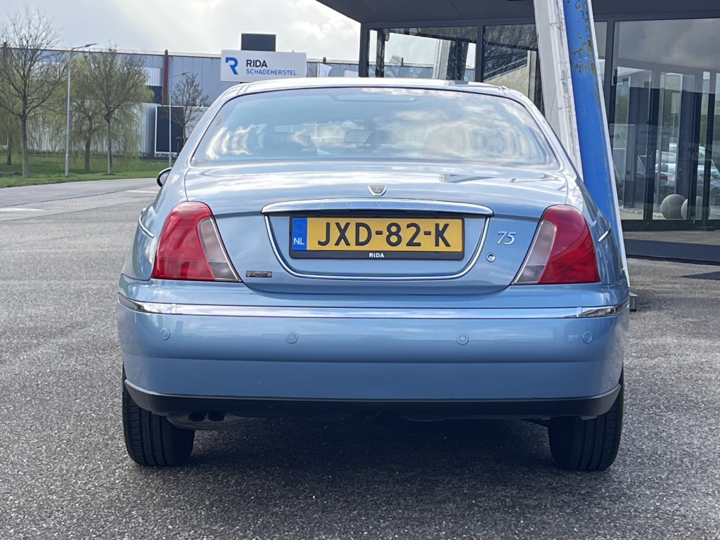 Rover 75