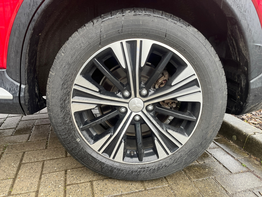 Mitsubishi Eclipse Cross