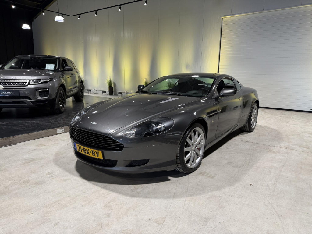 Aston Martin Db9