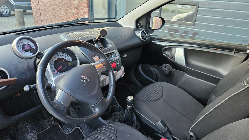 Peugeot 107