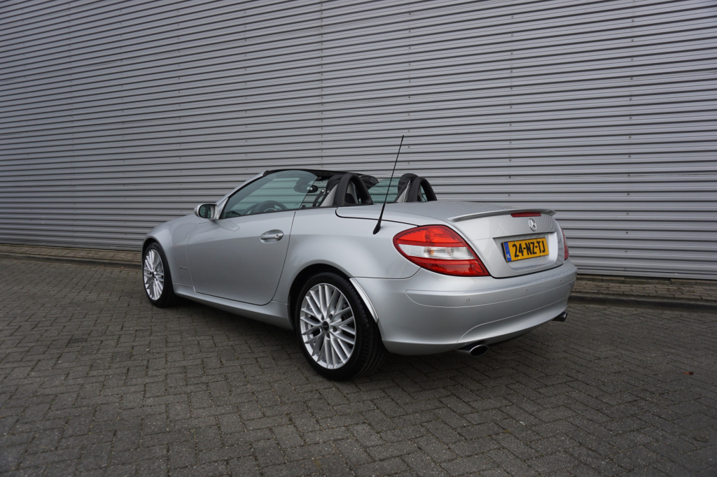Mercedes-Benz SLK