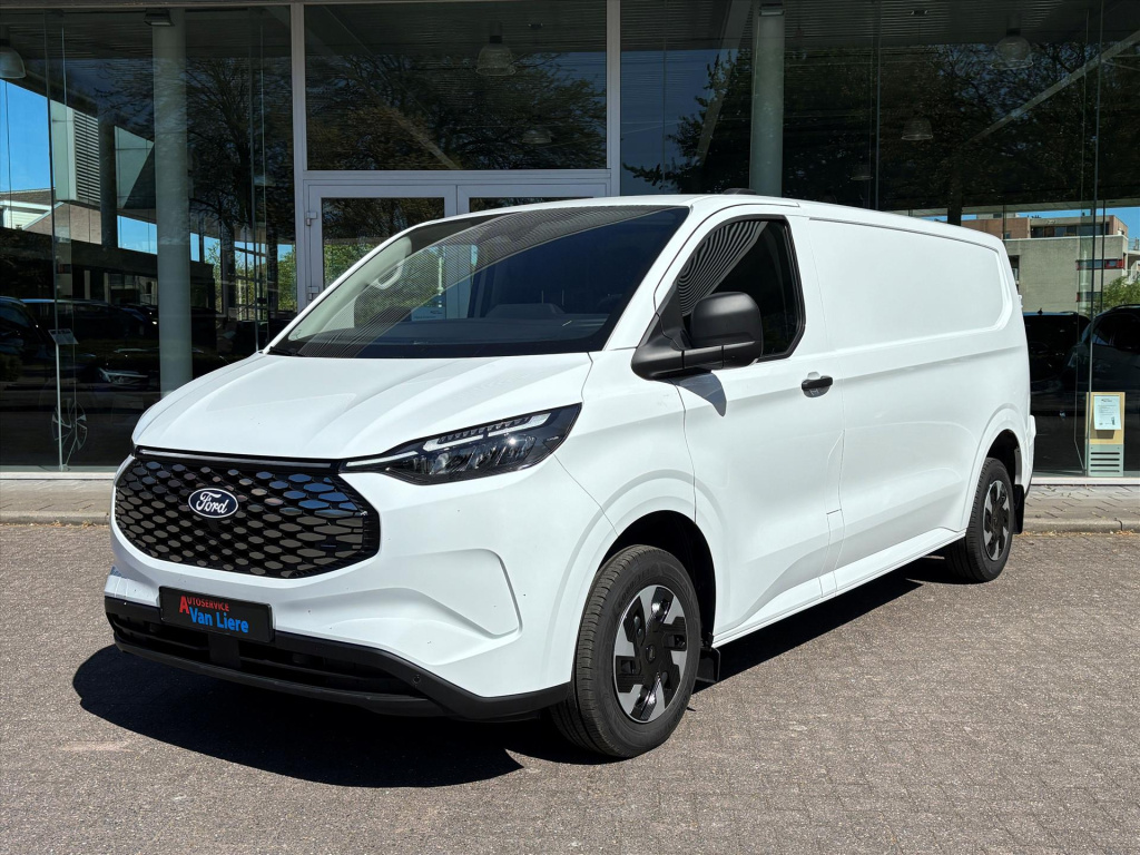 Ford E-transit Custom