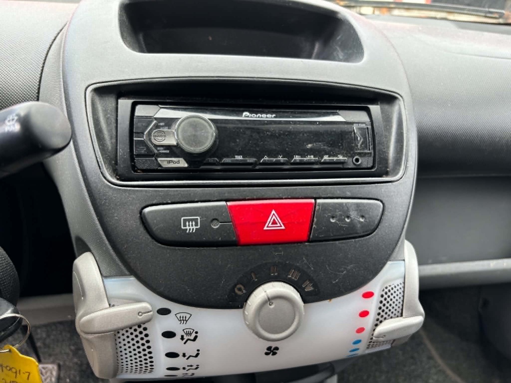 Peugeot 107