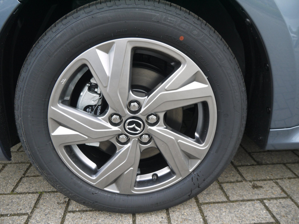 Mazda 2 Hybrid