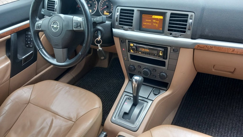 Opel Signum