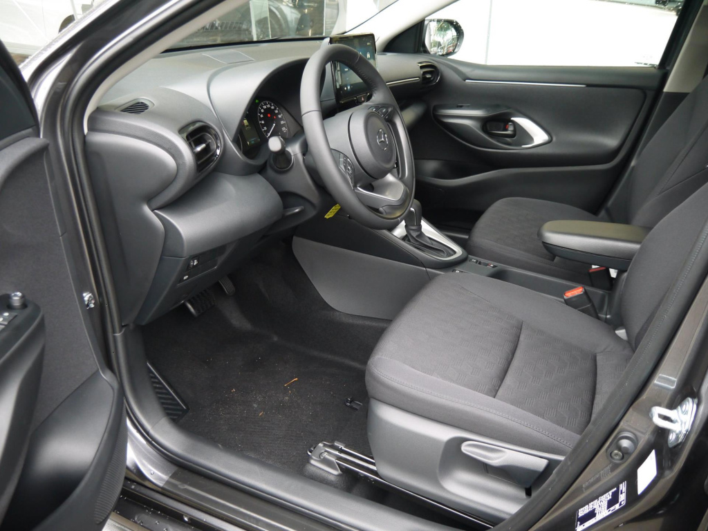 Mazda 2 Hybrid
