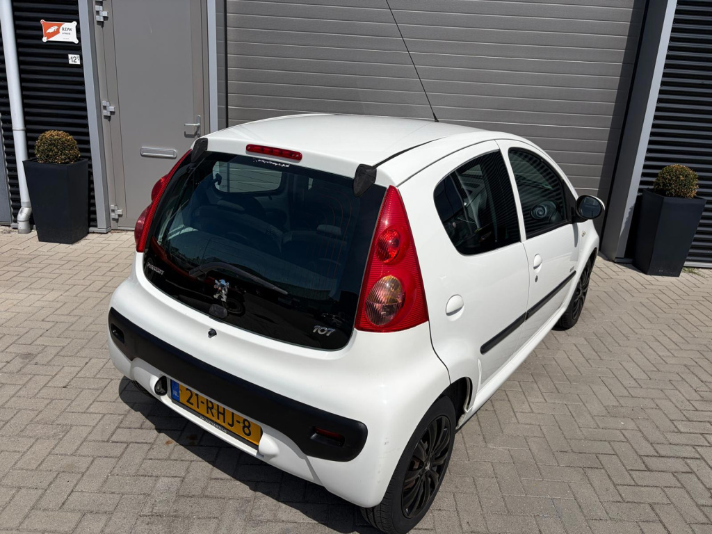 Peugeot 107