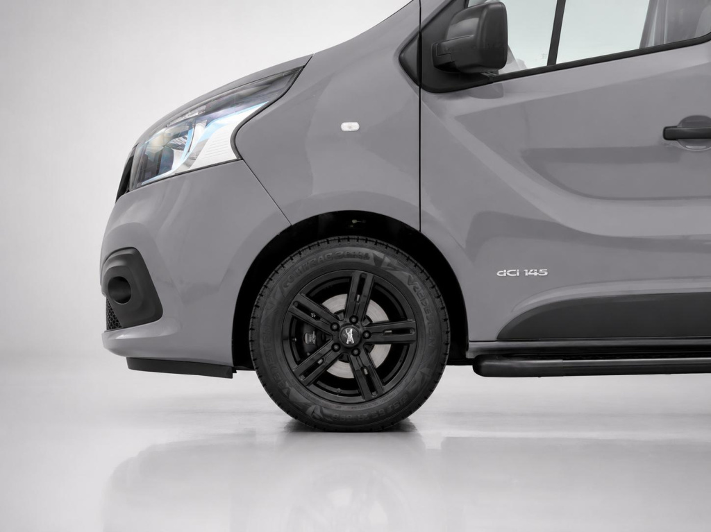 Nissan Nv300