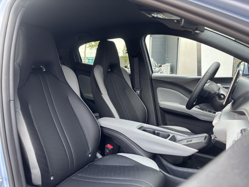 Byd Dolphin Surf