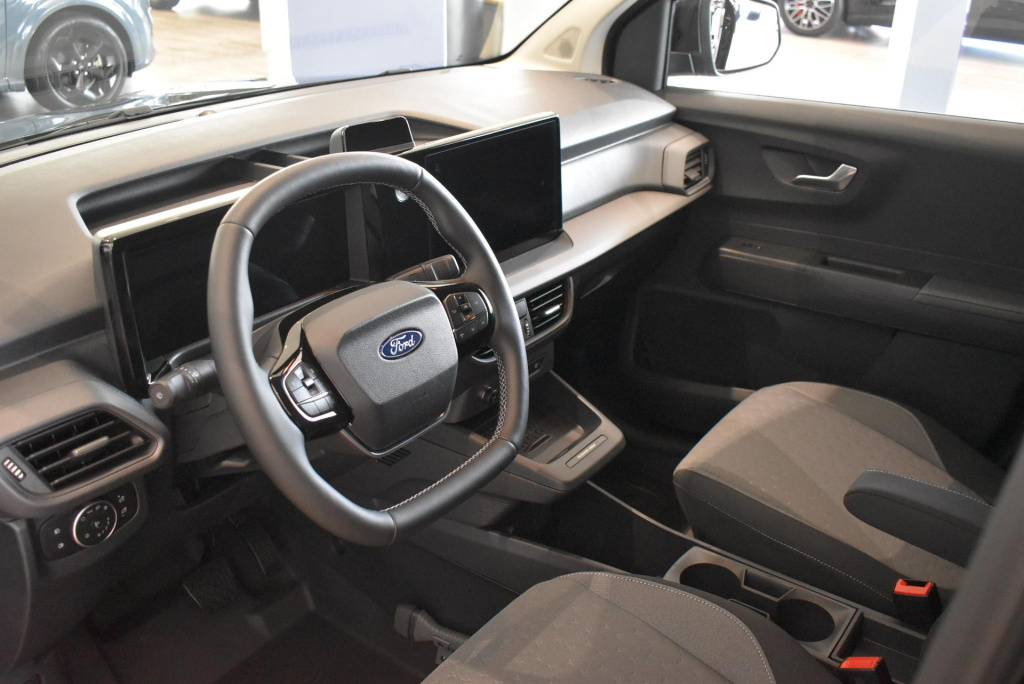 Ford E-transit