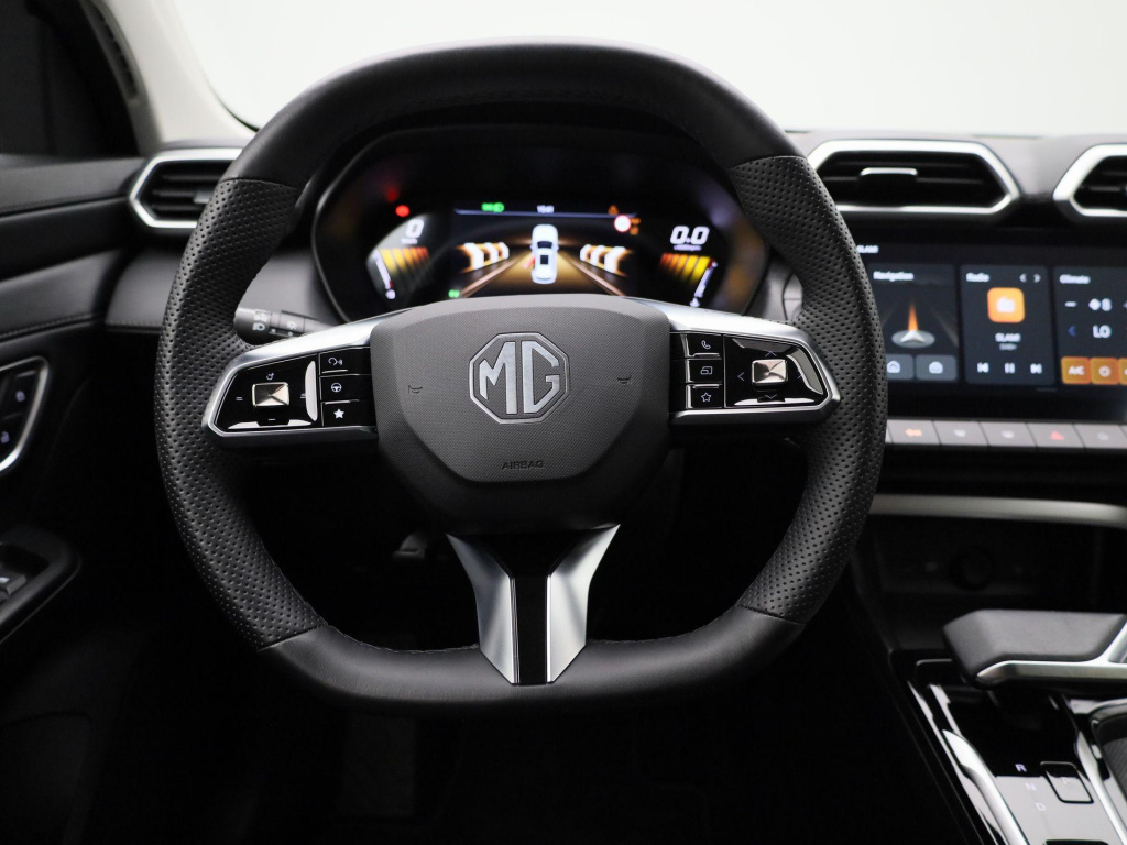 MG ZS