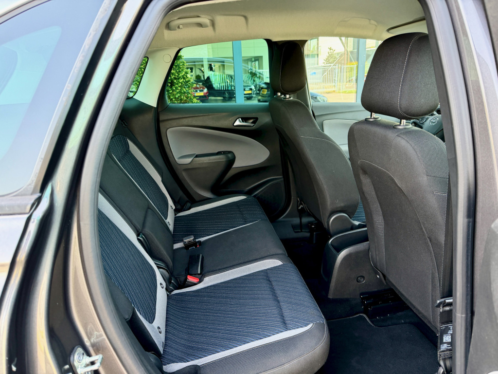 Opel Crossland X