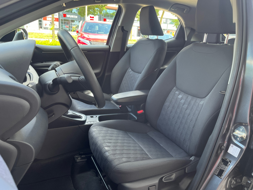 Mazda 2 Hybrid