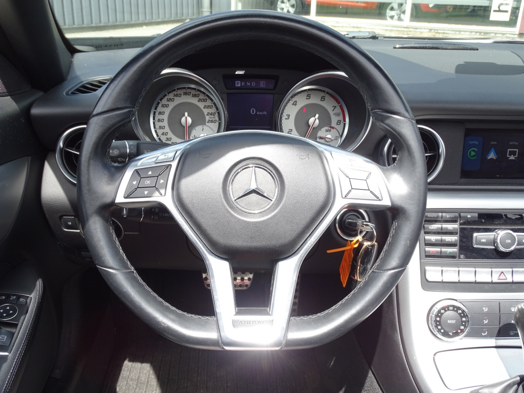 Mercedes-Benz SLK