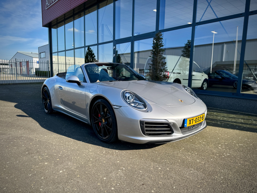 Porsche 911