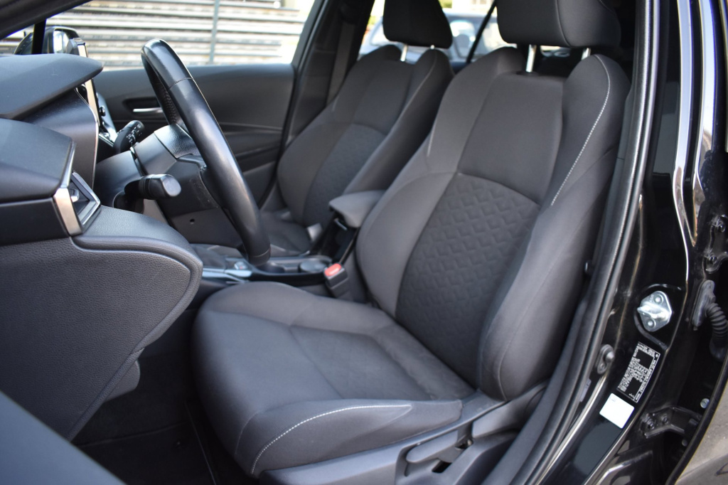 Toyota Corolla Touring Sports