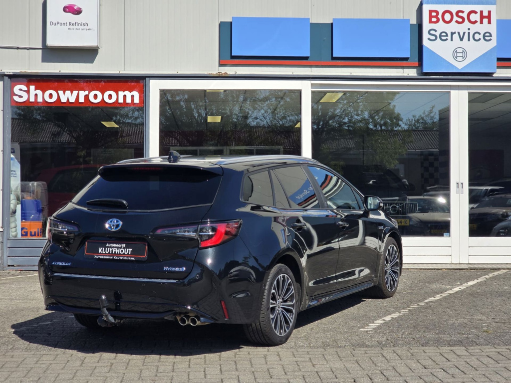 Toyota Corolla Touring Sports