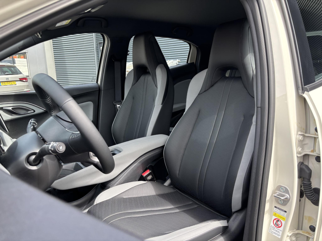 Byd Dolphin Surf