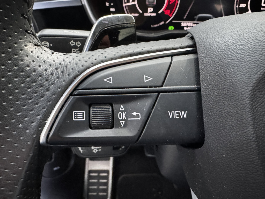 Audi Rsq3