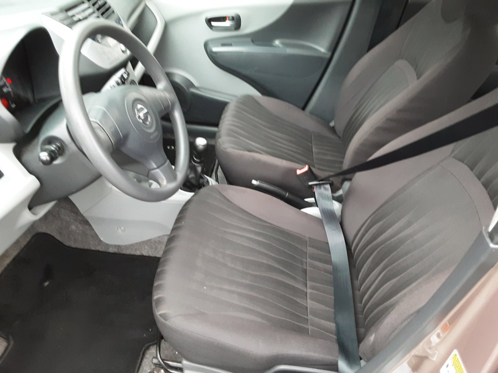 Nissan Pixo