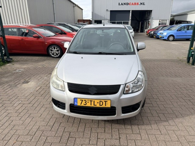 Suzuki Sx4