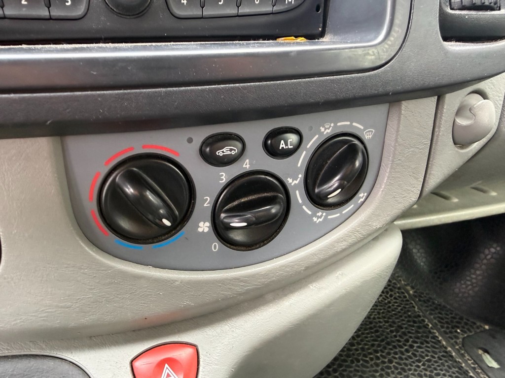 Nissan Primastar
