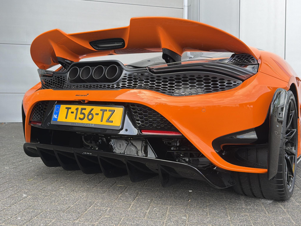 Mclaren 765lt
