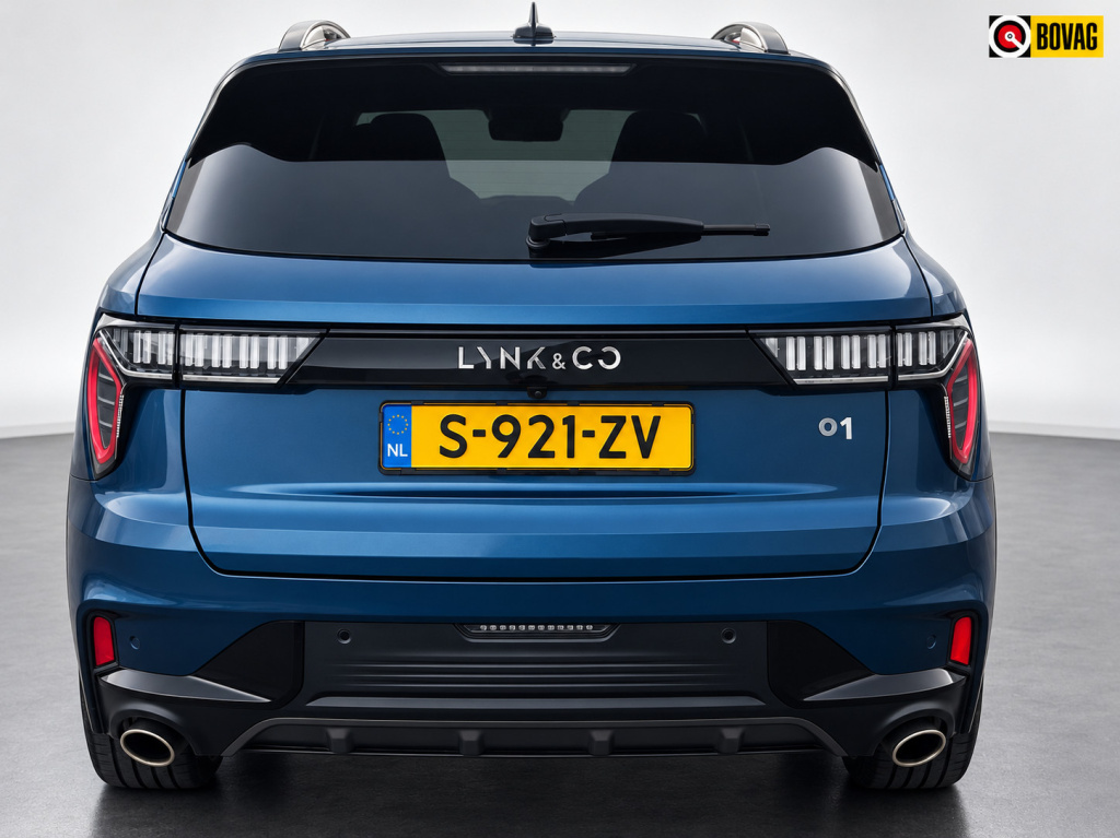 Lynk & Co 01