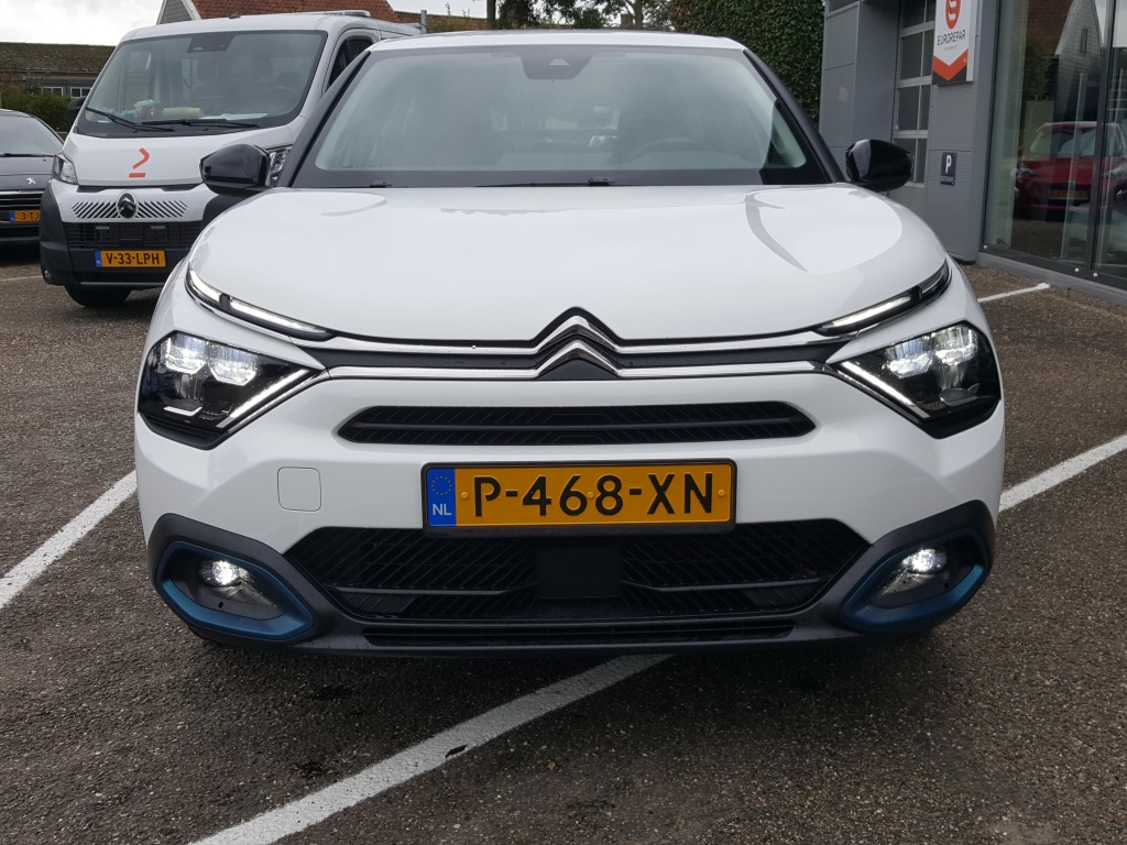 Citroen Ë-c4
