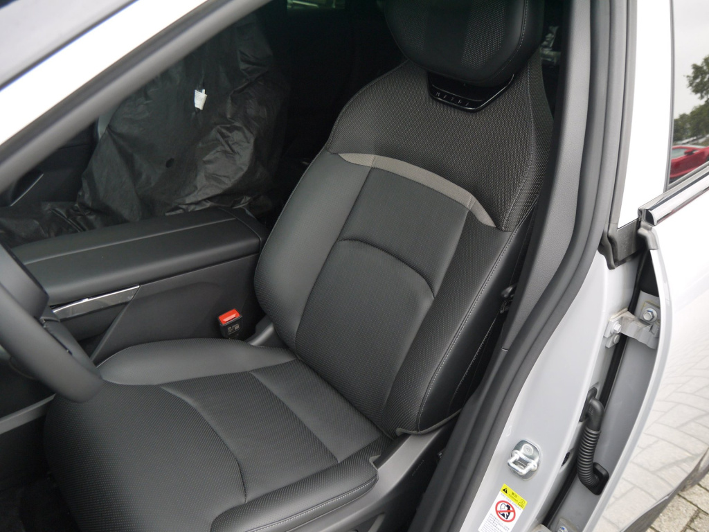 Mazda Cx-6e