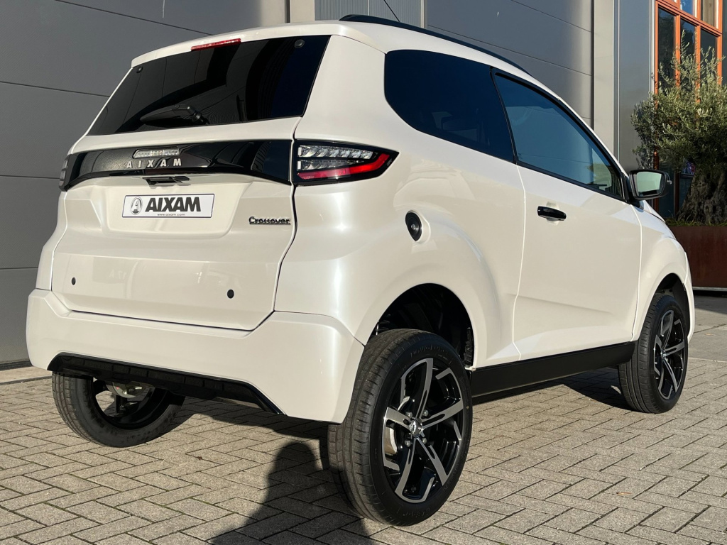 Aixam Crossover