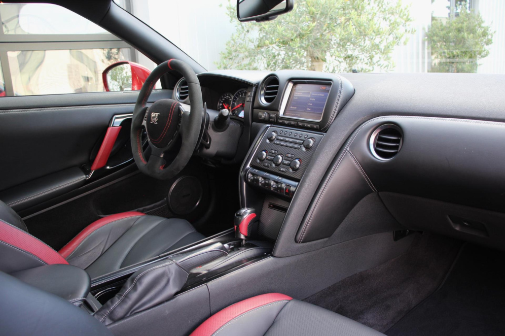 Nissan Gt-r