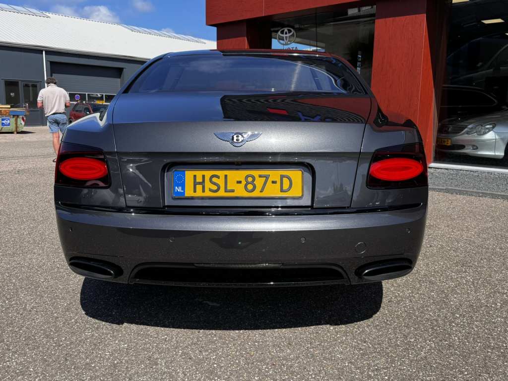 Bentley Flying Spur