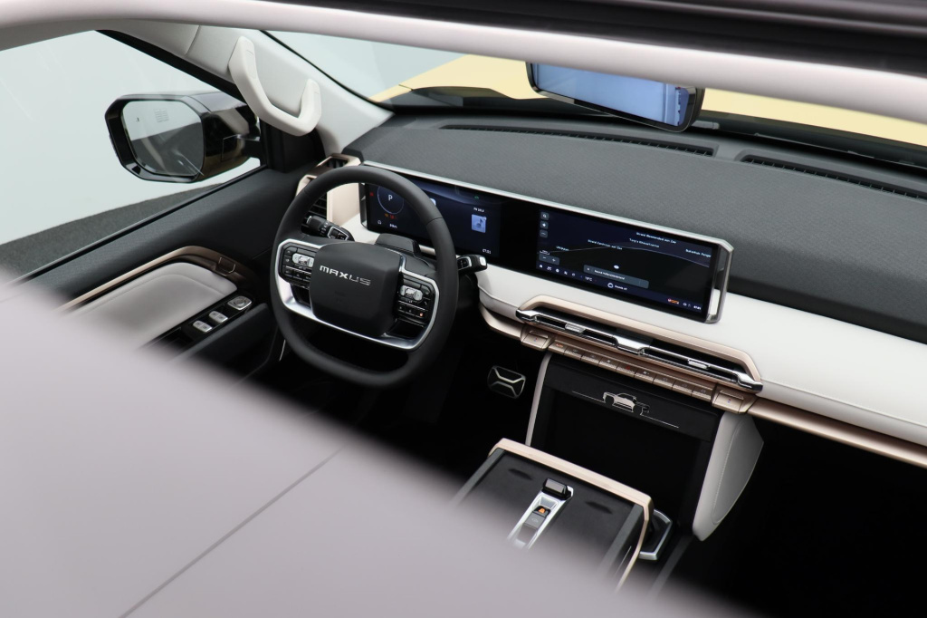 Maxus Eterron 9