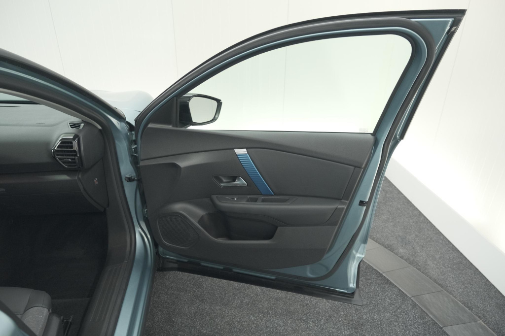 Citroen Ë-c4