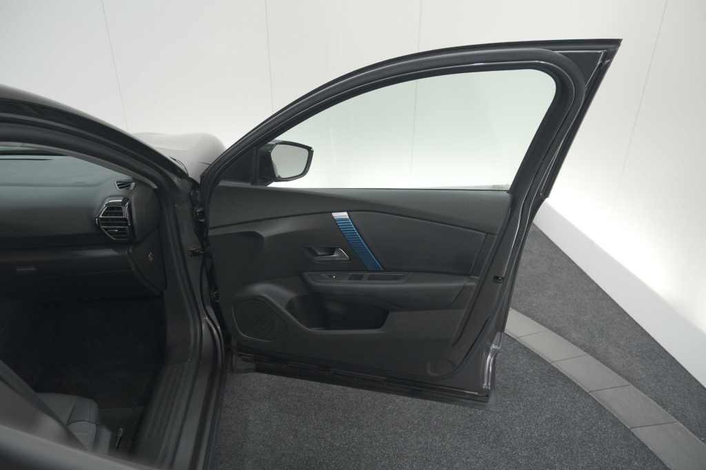 Citroen Ë-c4