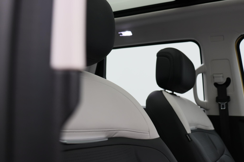 Maxus Eterron 9