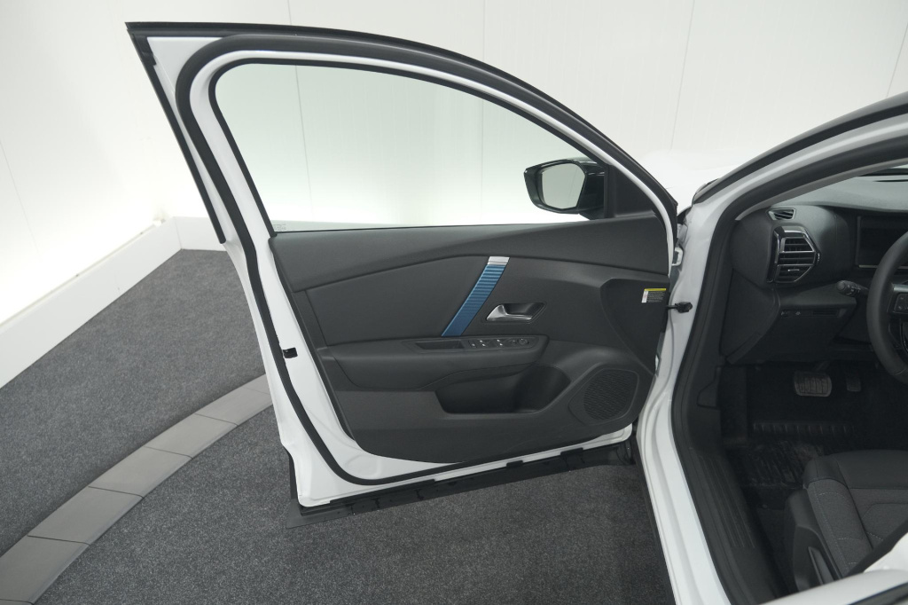 Citroen Ë-c4
