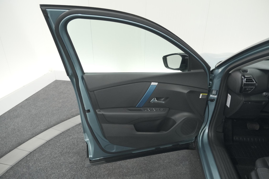 Citroen Ë-c4